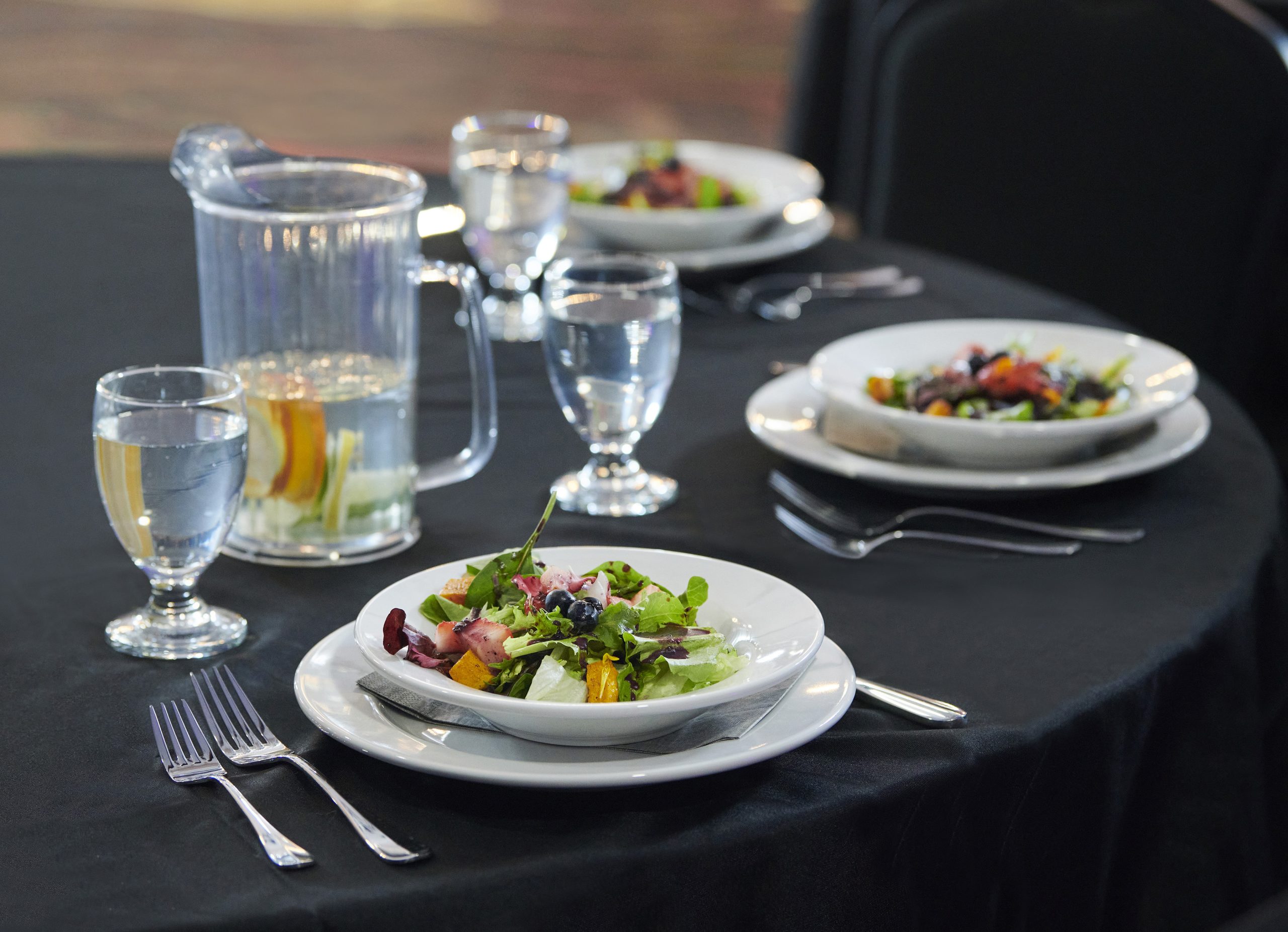 Crafting the Perfect Menu: Catering Tips for Event Planners and Venues